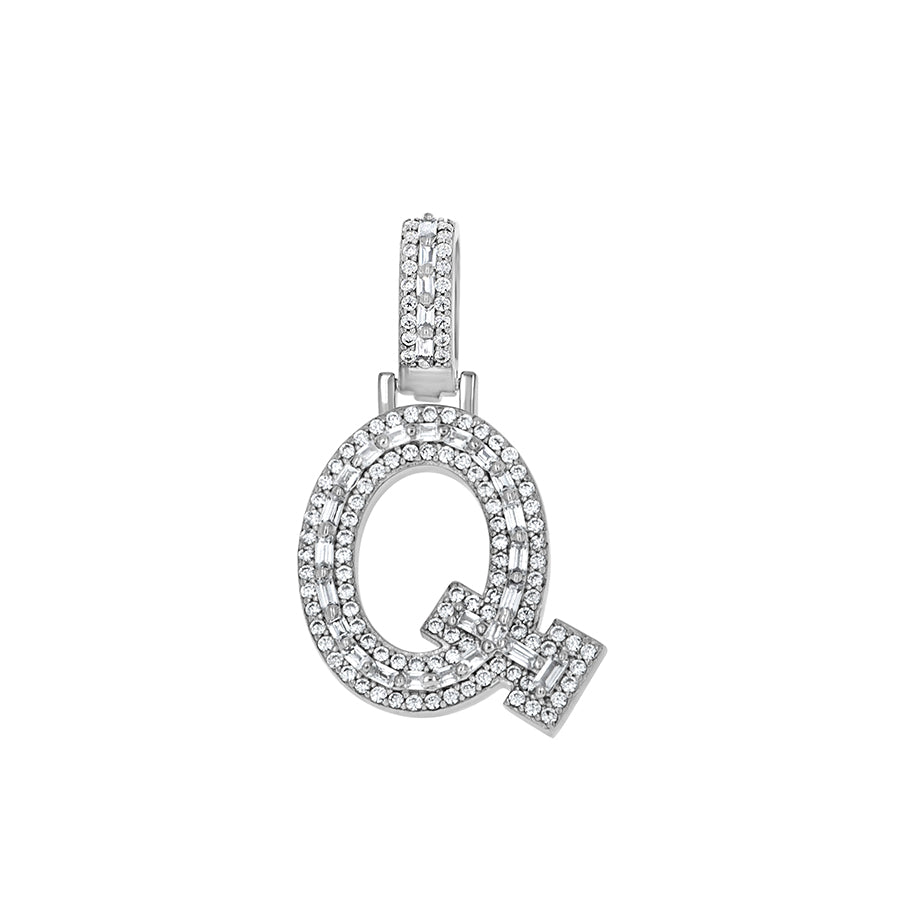 925 Sterling Silver Cz Initial Letter Pendant "Q"